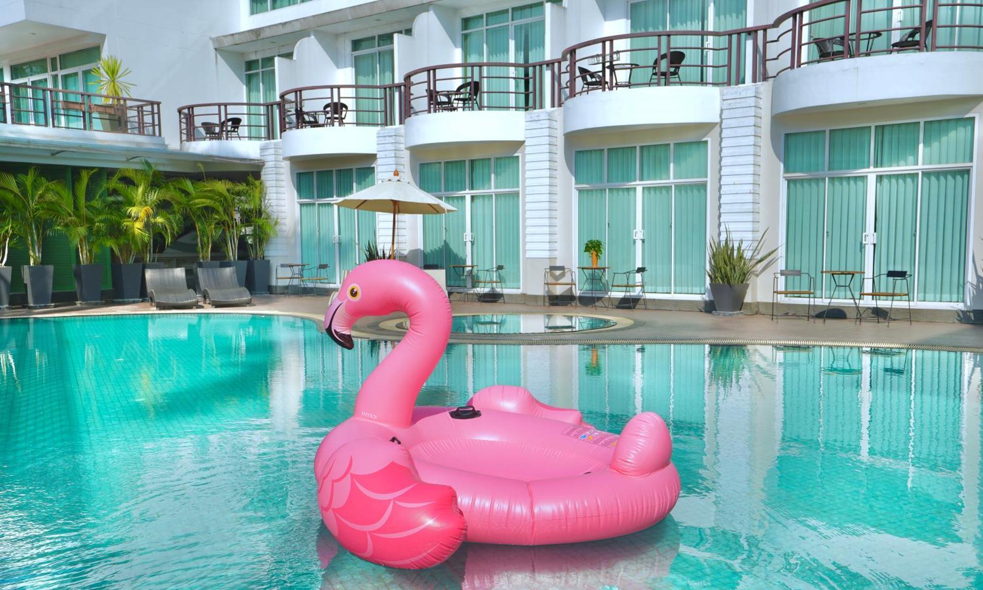 A-Te Chumphon Hotel - Sha Plus Экстерьер фото
