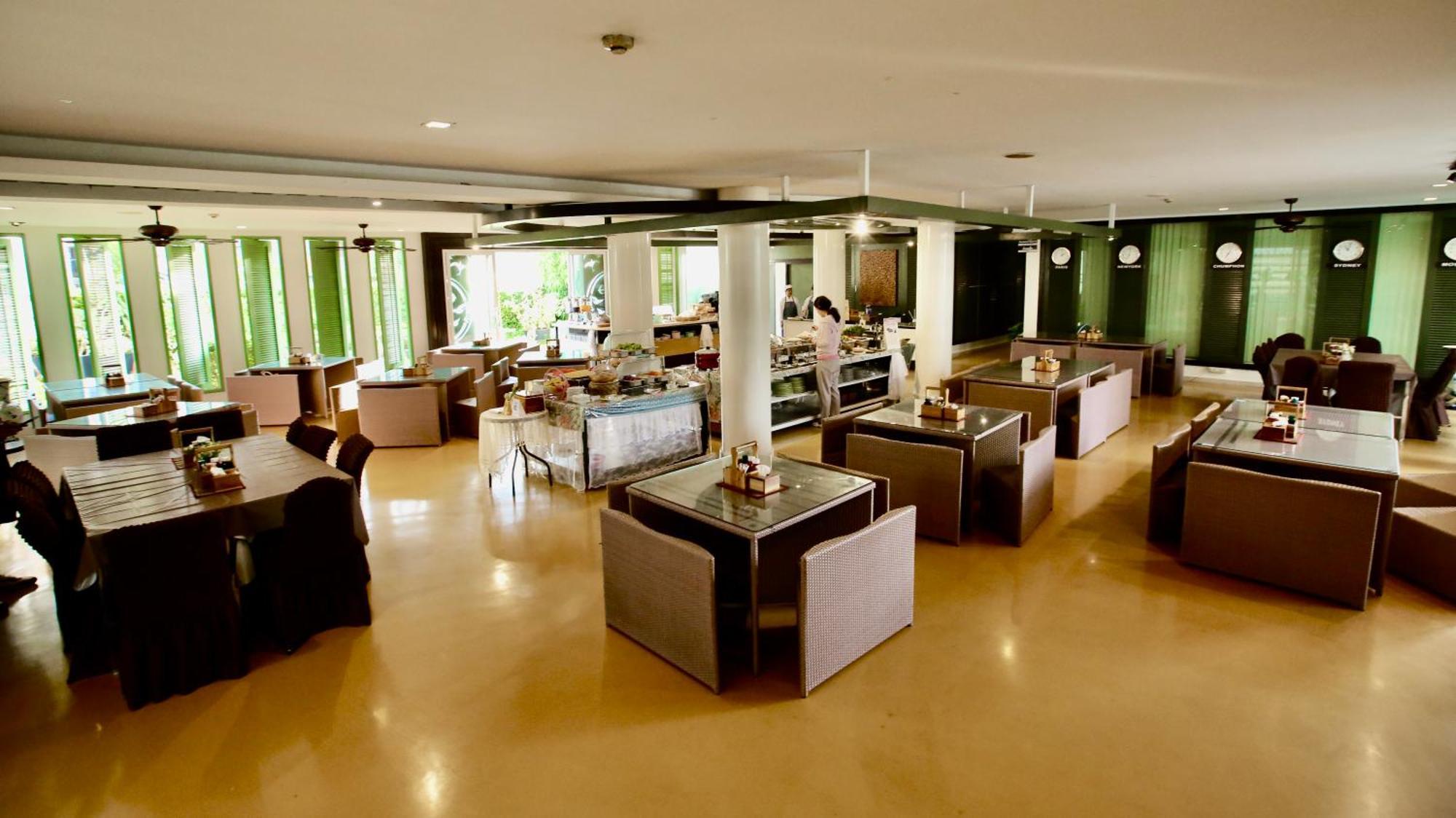 A-Te Chumphon Hotel - Sha Plus Экстерьер фото