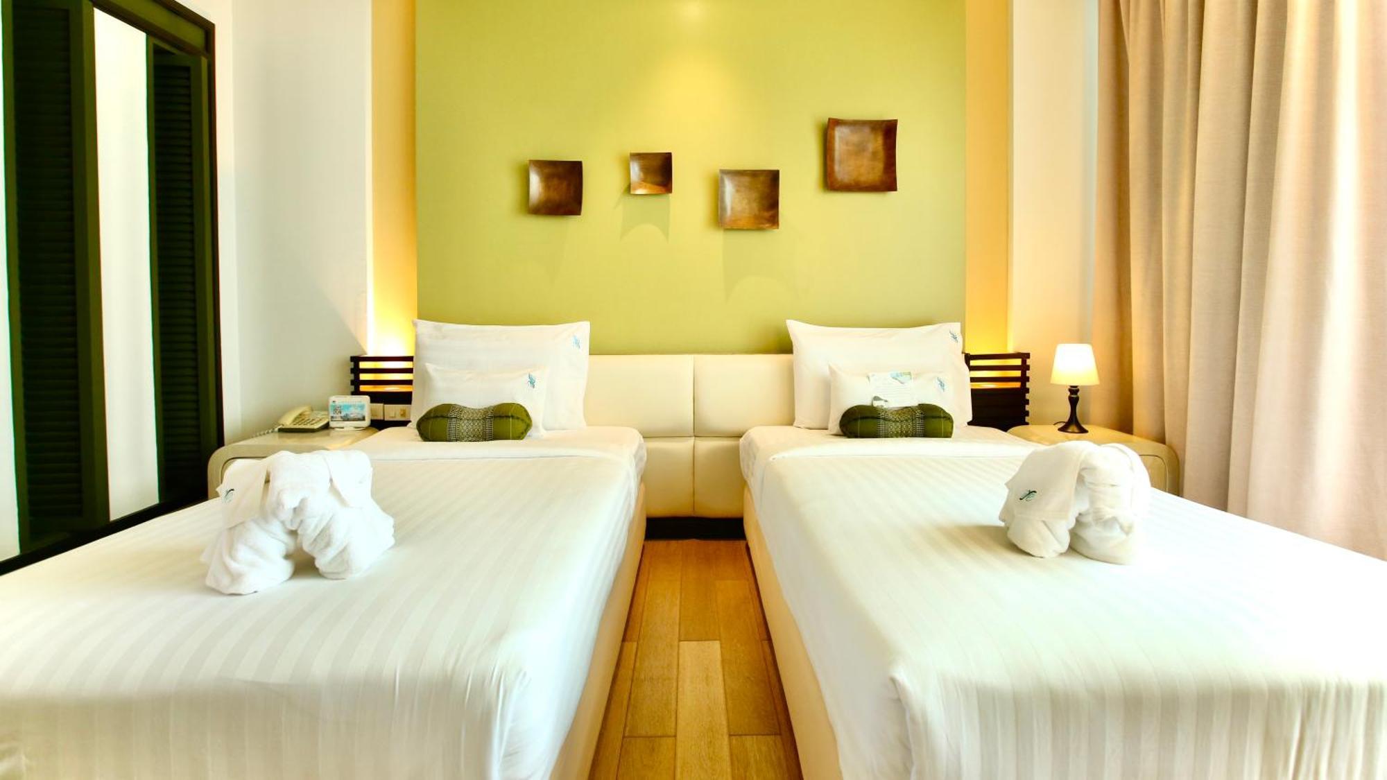A-Te Chumphon Hotel - Sha Plus Экстерьер фото
